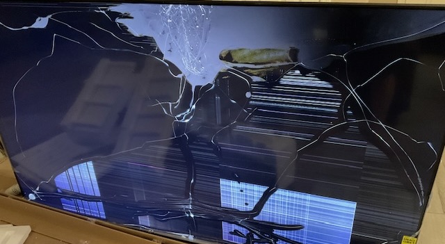 ShaneNAZ's tweet photo. @liquidityinc @bill_angrick @marcoattorney @AZAG_Outreach @generalbrnovich @AmazonHelp @GaryHarper3TV My new TV's "from https://t.co/P9z5HwEpa6"!  "Integrity. Relentless Improvement. And always putting the customers first."  But reality is misleading ads, threats, and no refunds! https://t.co/kOHD15VZ75