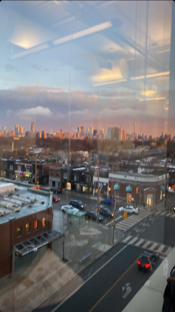 TMI_Uruguay's tweet photo. While in other #ShadowFam updates...@hijackylai & @SHANNONKOOK had a blast at @sundancefest...@JadeHassoune is on set filming...while @VanessaMatsui enjoys her view...
#EraserReborn #J4DE #GhostBFF #HowToFailAsAPopstar #Sundance2023 https://t.co/HfgLRtgoSQ