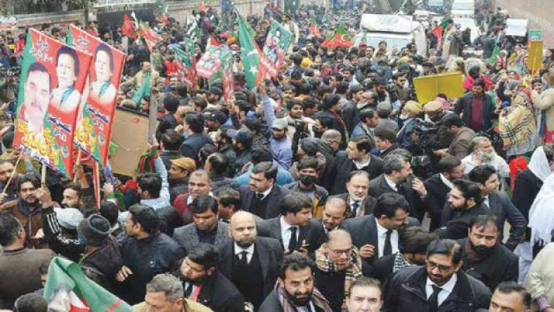 The_Nation's tweet photo. PTI wings ‘clipped’ as NA Speaker accepts 43 more resignations
https://t.co/GbUx9XMOtC
#PTI #speake #NA #resignations https://t.co/mQ2RJTRg96