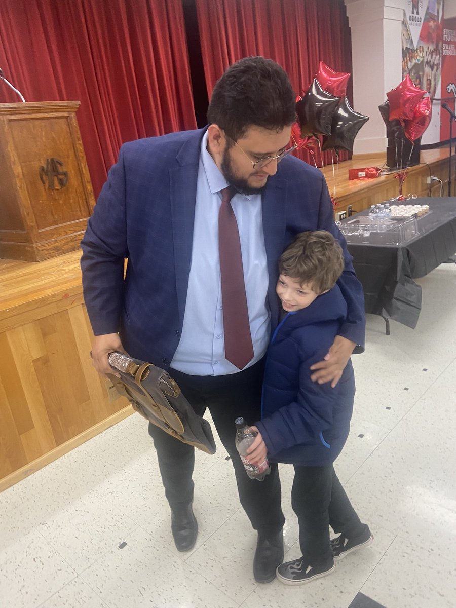 Meet the principal at <a href="/Mount_Auburn/">Mount Auburn STEAM</a>! It’s safe to say, we’re all excited about “Principal G!” <a href="/MissV2468/">Allison Varner</a> <a href="/LuisJuarezTX/">Luis Enrique Juarez</a> <a href="/DMPetters/">Danielle Petters</a>