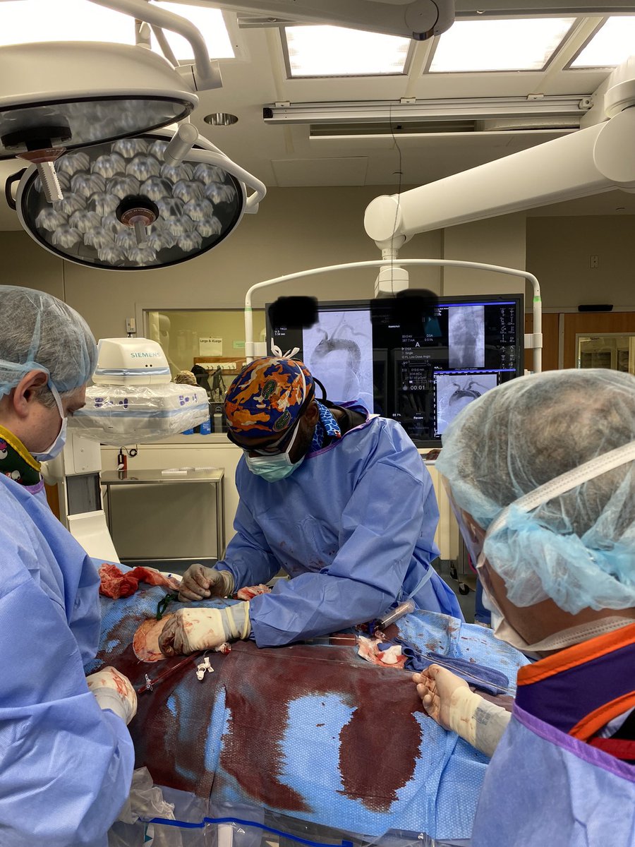 TBE me please. Our first thoracic branch endoprosthesis case. With many more to follow! #gore #thoracicaorticaneurysm #vascular