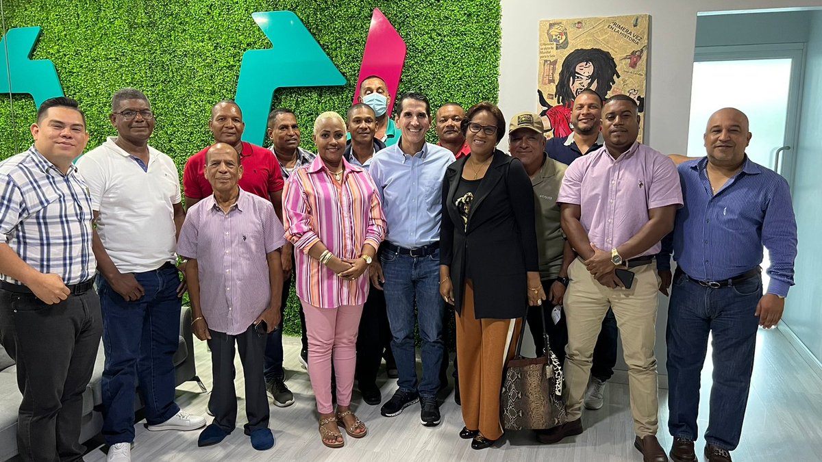 Gracias a todas nuestras autoridades electas y futuros candidatos del Circuito 8-1 por el apoyo a nuestro proyecto presidencial que quiere hacer las cosas bien en 2024. Llegó el momento se decidir qué es lo que queremos para el futuro de nuestro partido y de nuestro país.