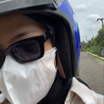 ReffiAndini's tweet photo. #FotoProfilBaru https://t.co/3m1JElAVZz
