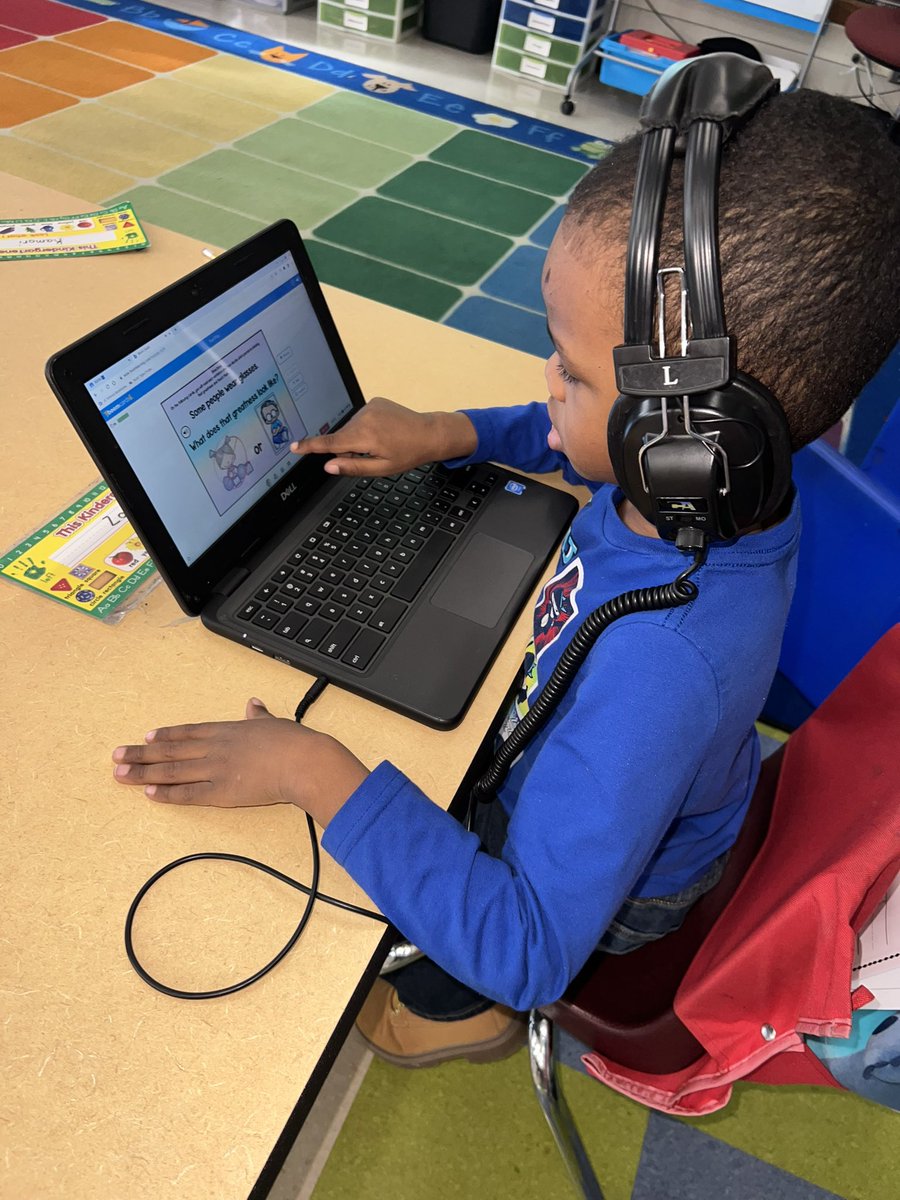 estillwhit's tweet photo. Talking about uniqueness and individual greatness with @JCSouthSchool kinders had me reflecting on some of the greatness in the past several years.
Did I ever imagine kinders independently navigating a lesson on the chromebooks during counseling? Look at them go!!
#SELlesson https://t.co/qbQ6Ebv1Ms
