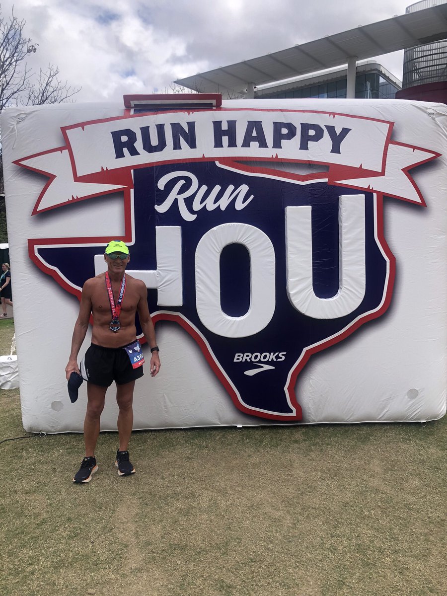 GetOutAndLive's tweet photo. Houston Chevron Marathon. Great race. Fast course. Huge crowds. Great support. Definitely a race to run again. https://t.co/GWZgHKYFMW