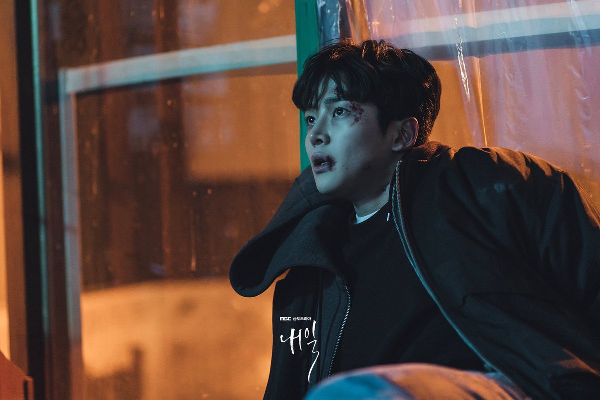 rowoon9687's tweet photo. ✔️잘생기고 귀엽게 생기고 이쁘게 생김 얼굴 완벽
✔️190인데 얼밥키전이 춤도잘춤 피지컬 완벽
✔️목소리 적당히 중저음에 가성이 미쳤음
✔️연기도 잘해 팔색조임 노래 연기 춤 얼굴 못하는게 없어서
‼️로운이라 쓰고 완벽이라 읽는다는 썰‼️
#SF9 #에스에프나인 #Puzzle #퍼즐
#SecretMission_FANTASY https://t.co/Lo8nlO1IBr