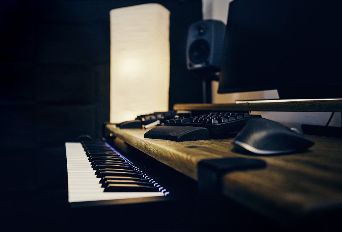 #studiovibes #nativeinstruments #genelec #ergodox