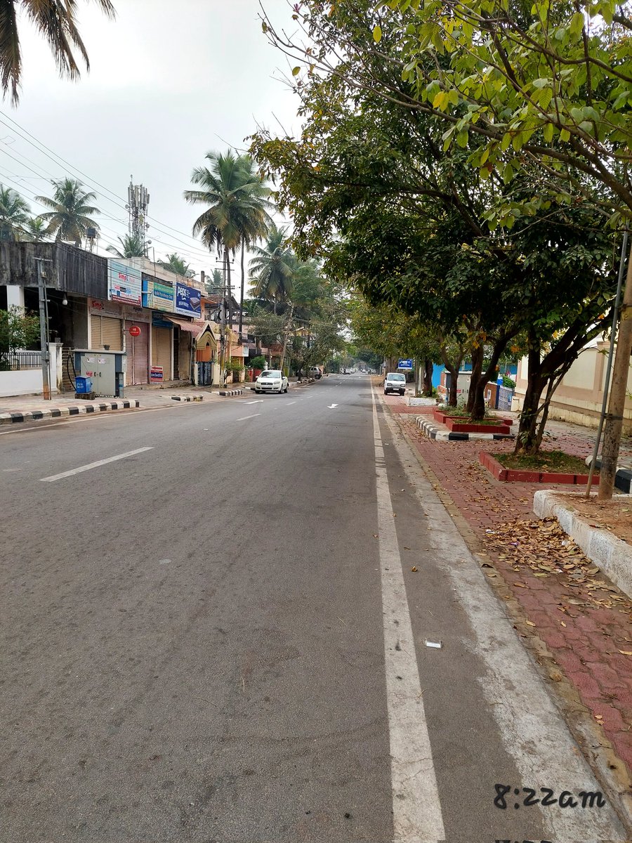 Misty mornings
Tell you to sleep
But mind thinks
You will later weep

Wish there was more
To life
Than just these stress
And strife

Great are those
Who have figured it out
When to work
And when to chill out

#wednesdaythought 
#lazymornings 
#midweekcrisis 😀