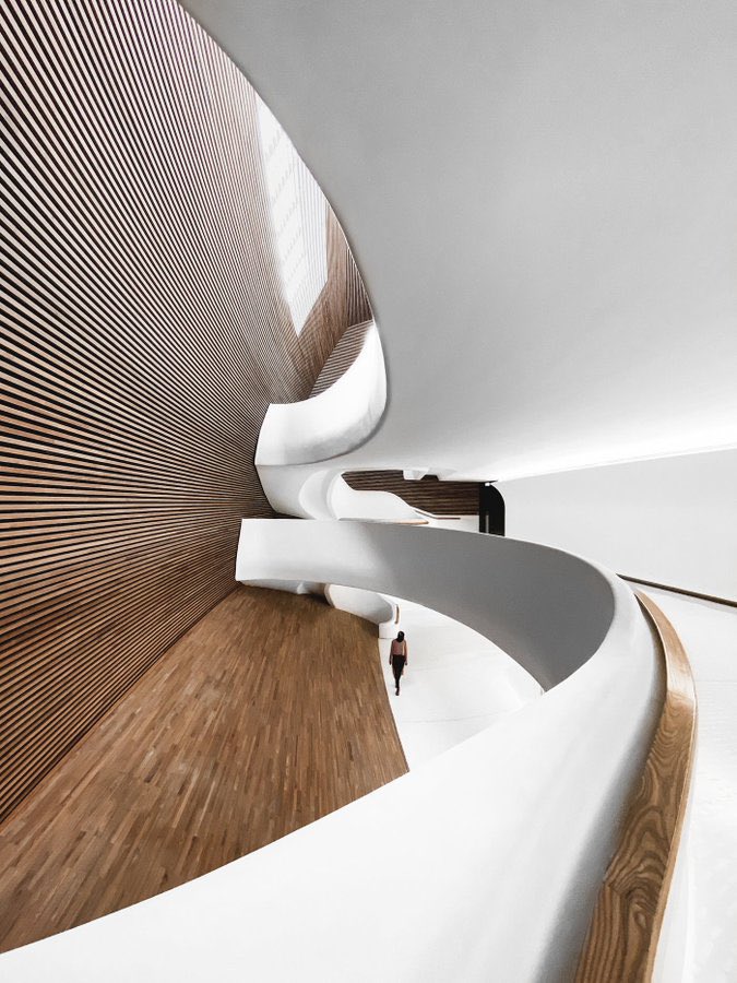 4AAAAart's tweet photo. The Bahrain 🇧🇭 National Theatre. Stunning curves.

#architecture #design #interior #architect https://t.co/N3v3VRmK6E
