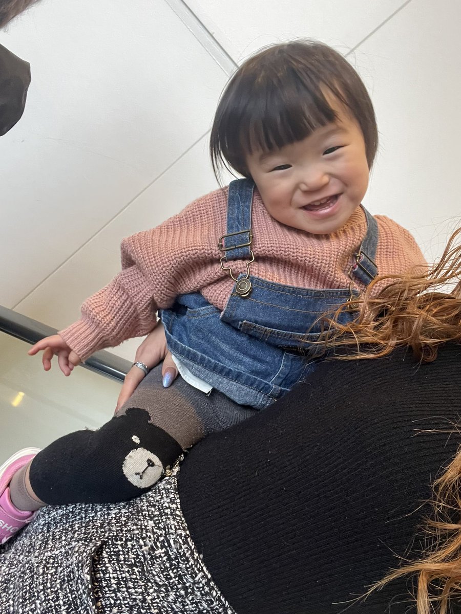 1008Kancharo's tweet photo. 最近撮られるのわかってるからぶりっ子しよるお嬢👸 https://t.co/puIKKEuwzz