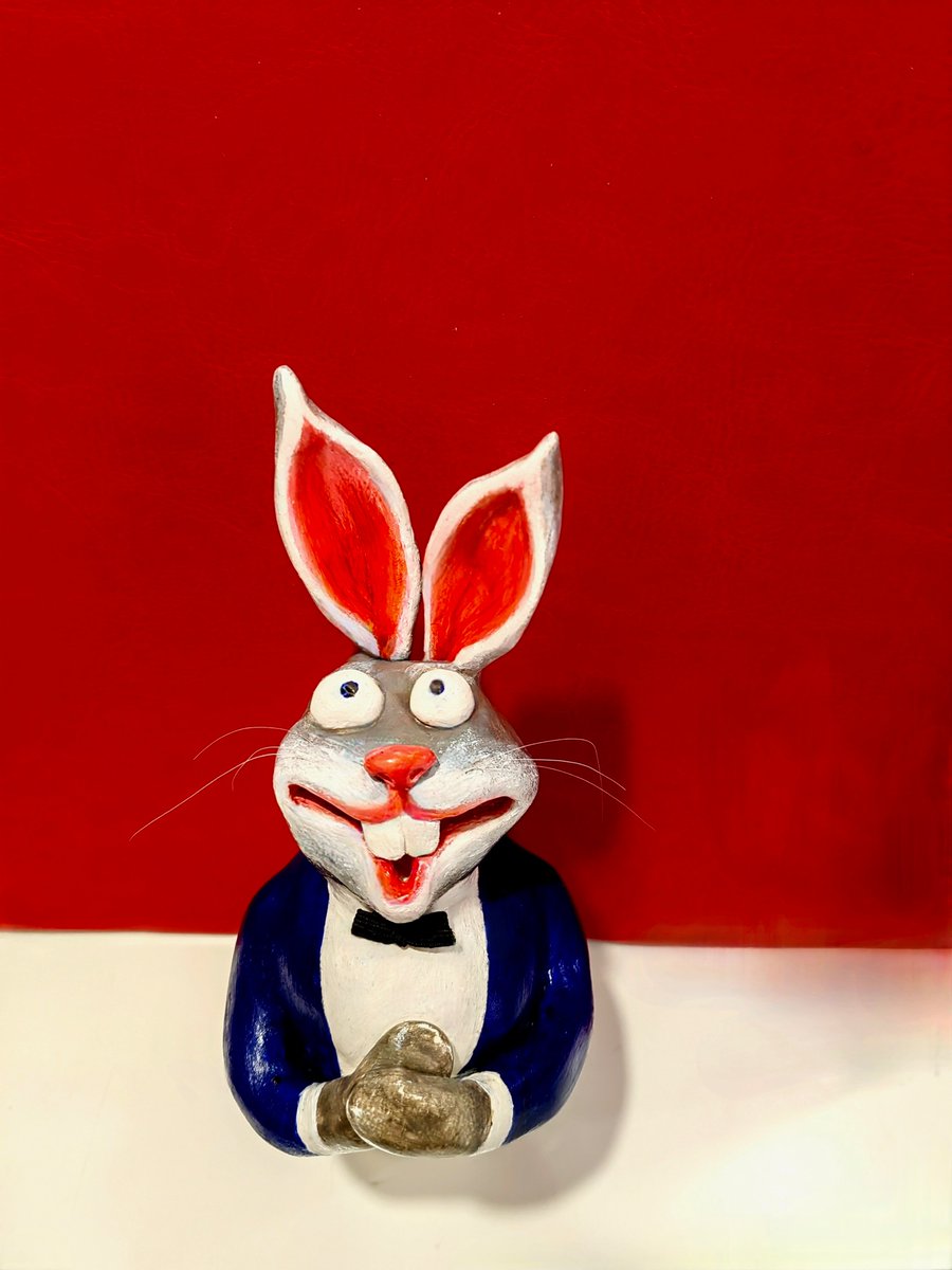 Huizi7777's tweet image. I pinched a pouting rabbit when I was infected with the new crown virus, my mother said that it should laugh, after recovery I spent 15 hours to complete it, now it is a rabbit that looks up, prays, is grateful, praises, may my friends be healthy and safe in 2023!🌸
#Handwork