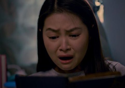 OfficialFiLayFP's tweet photo. #FiLay for tonight’s episode! 

Klay tries to find out what happens to the characters by reading the epilogue. Ano kaya ang mangyayari after she finds out Fidel’s not mentioned in it? Abangan mamayang 8pm! Nood sana tayong lahat sa TV! 

#MCIEpilogo https://t.co/1VdahE2LIh