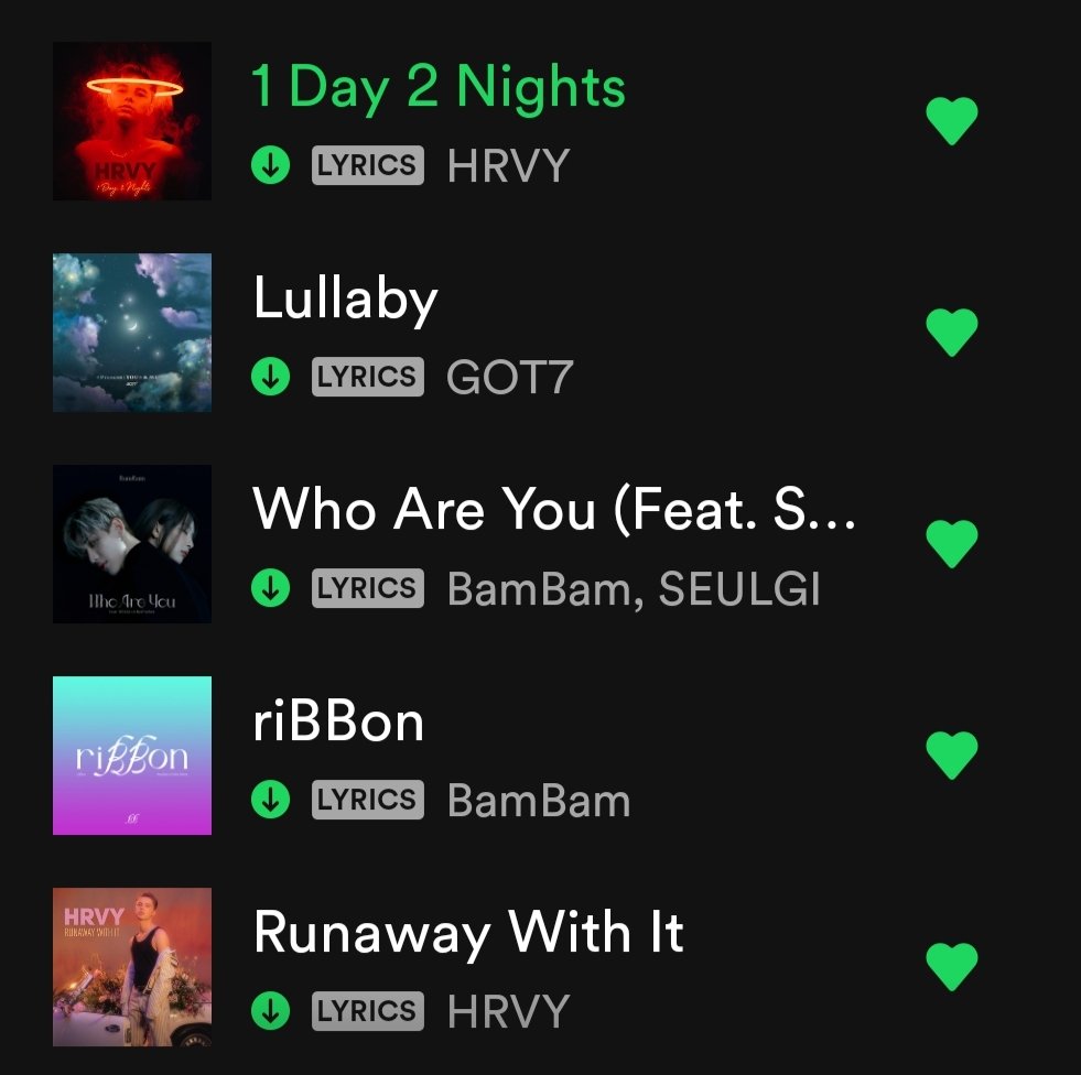 Comfy_beannn's tweet image. Mine are so weird too