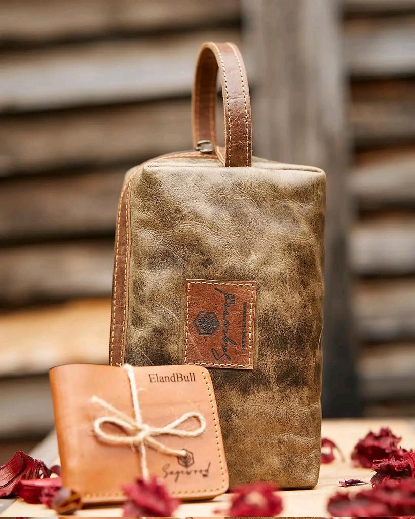 geryusuwaba's tweet photo. Some new additions to the Sagewood collection. Premium quality handmade leather from cattle bred with Love. @ndakaripa @babatafi @ChadMhako @cmashx @Brian_Makwara @PoteDior https://t.co/MlC1ym4j2R