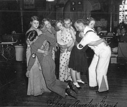 Last four couples standing in a Chicago dance marathon. ca. 1930.

#chicago #chicagodance #chicagodancemarathon #1930s #oldphoto