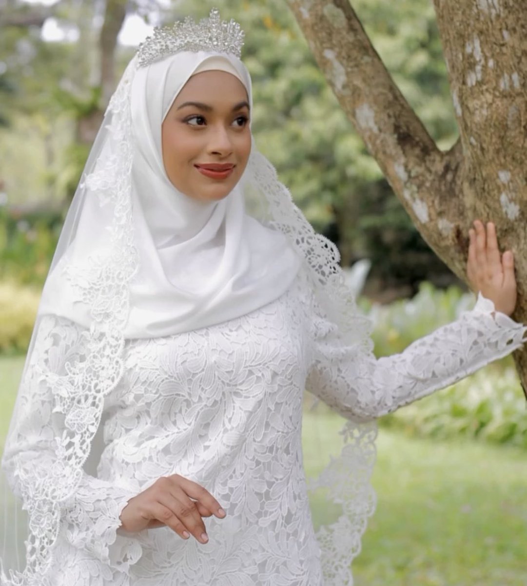 kwc_kl's tweet photo. @AkeemSharyzal Boleh datang ke butik butik di KWC Fashion Wholesale.. baju pengantin, aksesori pengantin dll ada byk kedai dalam ni dengan harga yang sangat berpatutan 

https://t.co/Lx4XOsisYt https://t.co/x7JcldDzXc