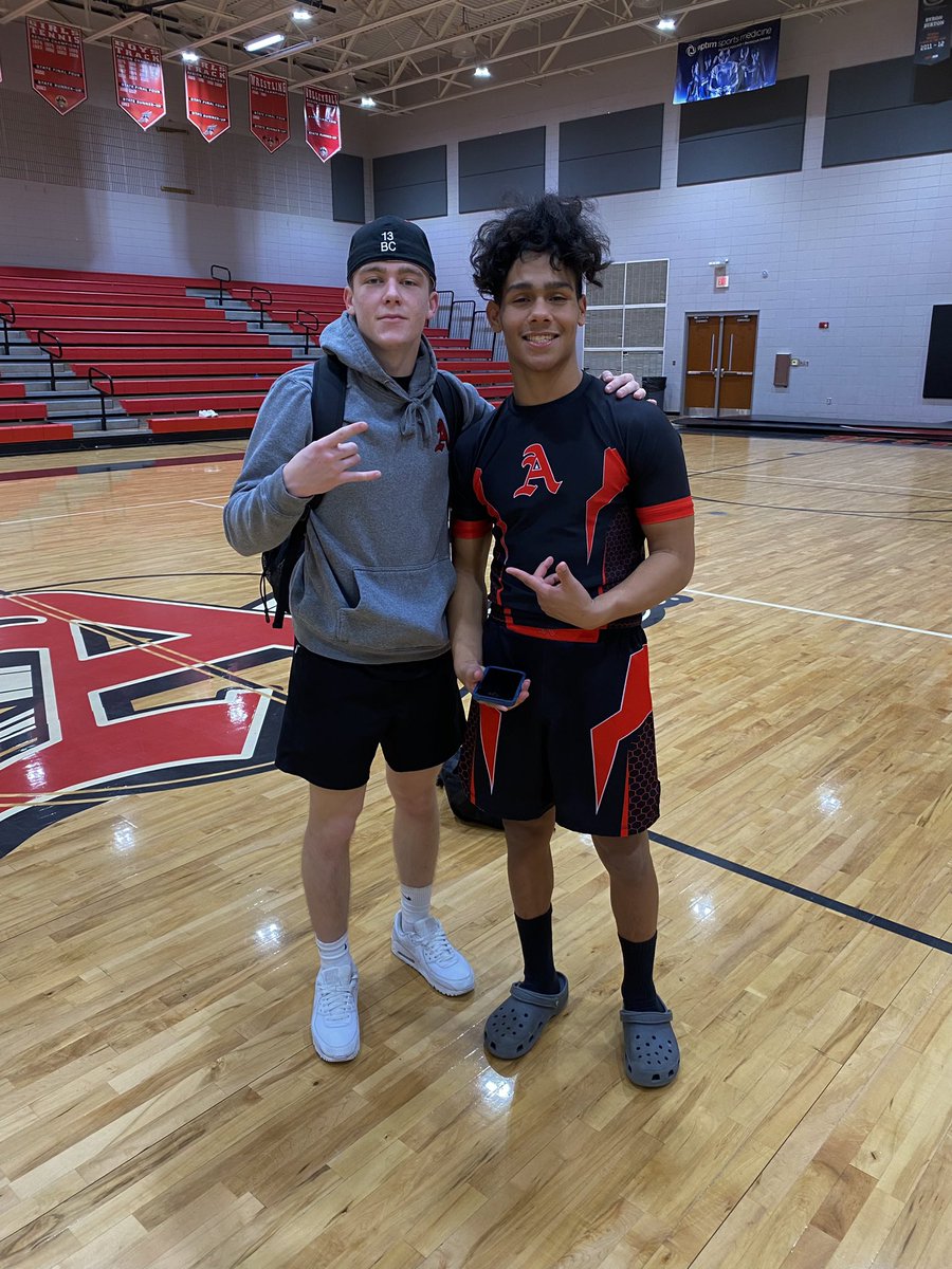 TateMorris13's tweet photo. Senior Night✅ Can’t ask for better support. Love to all my family,friends and coaches. I’m thankful for everything and everyone God has put in my life! https://t.co/wDQs50UiuE