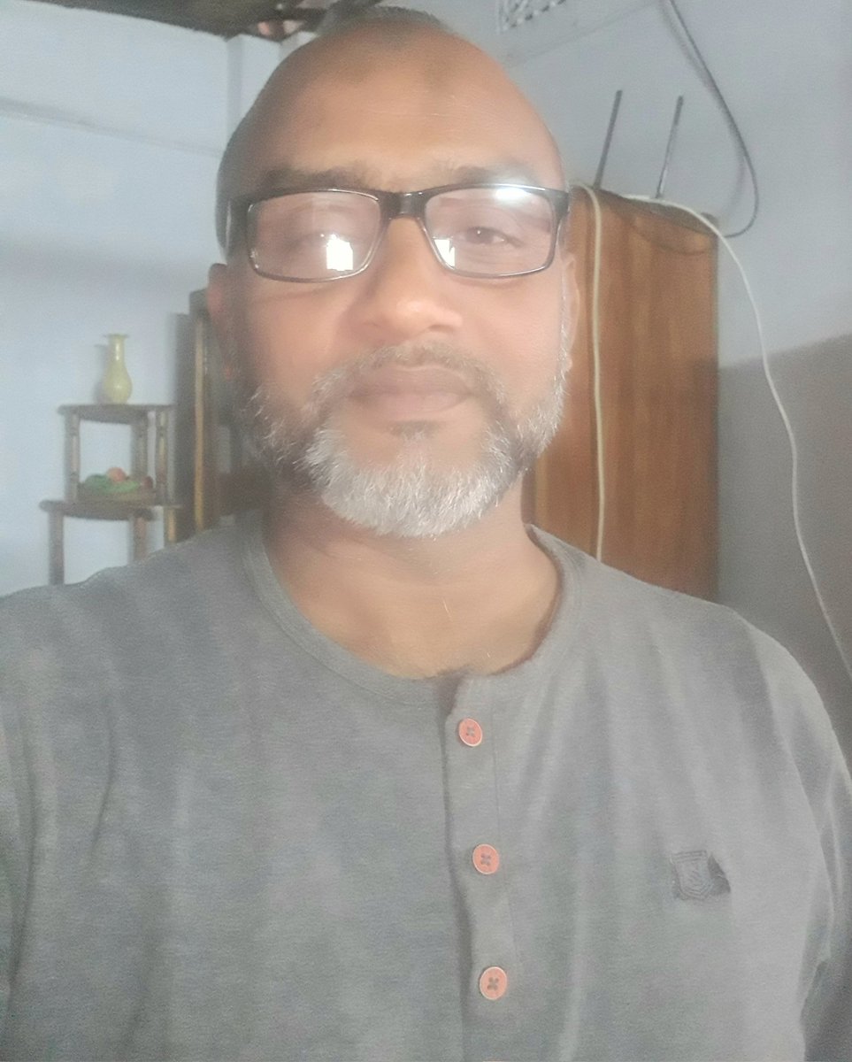 MonowarulIslam4's tweet photo. সব কিছু পরিবর্তন শীল https://t.co/3vZ6M1T4hj