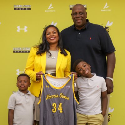 MORRA GILL (@morragill) on Twitter photo #NewProfilePic #NewProfilePic