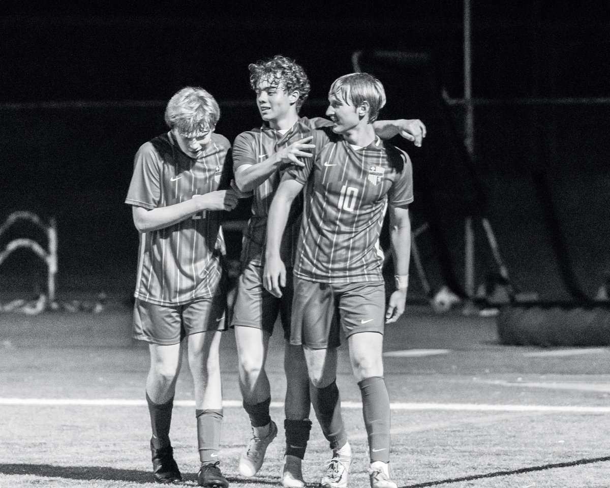 Anderson HS Men's Soccer (@ahssoccer_boys) on Twitter photo Giant W for the Varsity Trojans tonight!!
📣3-0 vs Westlake Chaps🔥
⚽️⚽️J. Anderson
⚽️L. Reuter
🅰️G. Shaw
🥅C. Stewart (clean sheet!!)
MOTM: The entire Trojan team!!!💪
JVB & JVA Trojans both with 1-1 ties v Chaps
<a href="/ThomasJonesAAS/">Thomas Jones</a> <a href="/LethalSoccer/">Coach Duque</a> <a href="/AT_Athletics/">Austin Anderson Trojans Athletics</a>
<a href="/d_hatcher80/">Coach Hatcher</a> Giant W for the Varsity Trojans tonight!!
📣3-0 vs Westlake Chaps🔥
⚽️⚽️J. Anderson
⚽️L. Reuter
🅰️G. Shaw
🥅C. Stewart (clean sheet!!)
MOTM: The entire Trojan team!!!💪
JVB & JVA Trojans both with 1-1 ties v Chaps
<a href="/ThomasJonesAAS/">Thomas Jones</a> <a href="/LethalSoccer/">Coach Duque</a> <a href="/AT_Athletics/">Austin Anderson Trojans Athletics</a>
<a href="/d_hatcher80/">Coach Hatcher</a>