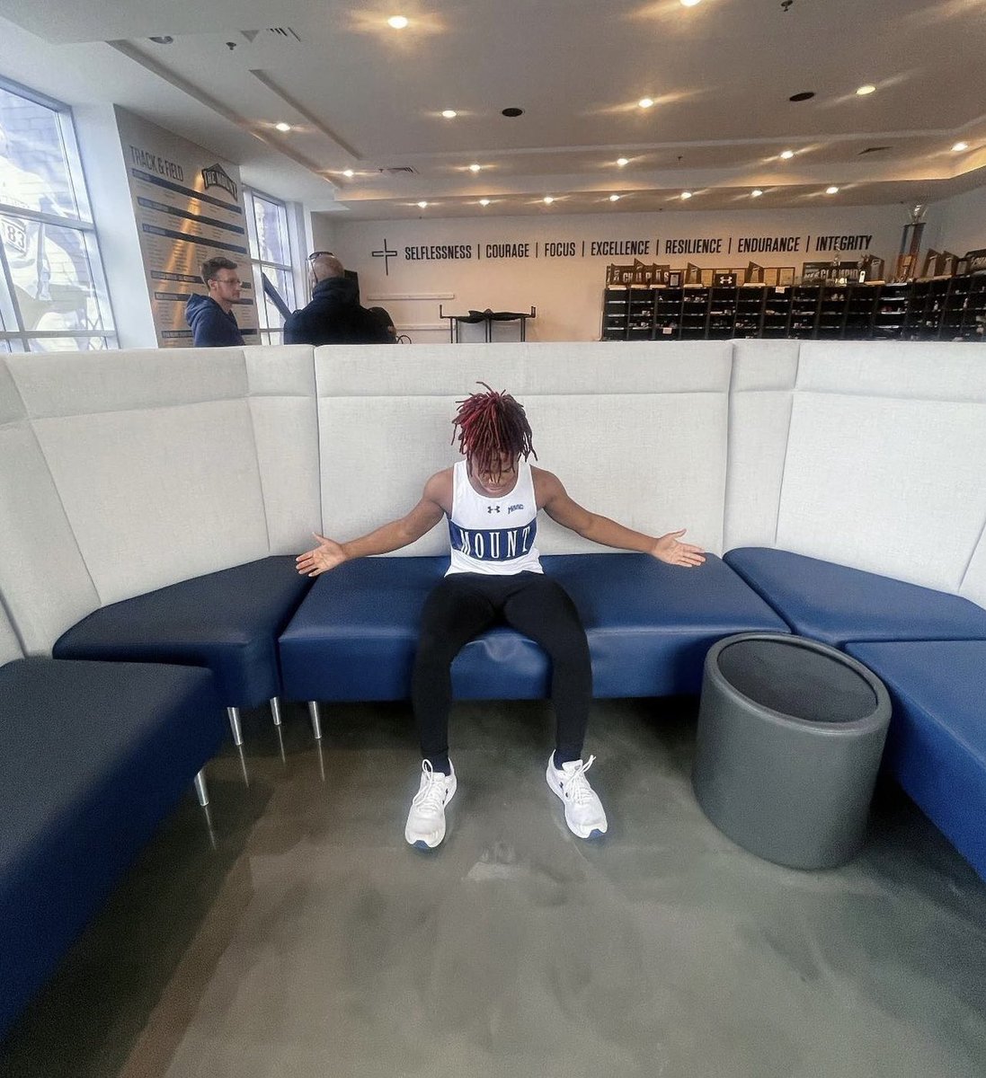 Travis Thompson tweet media