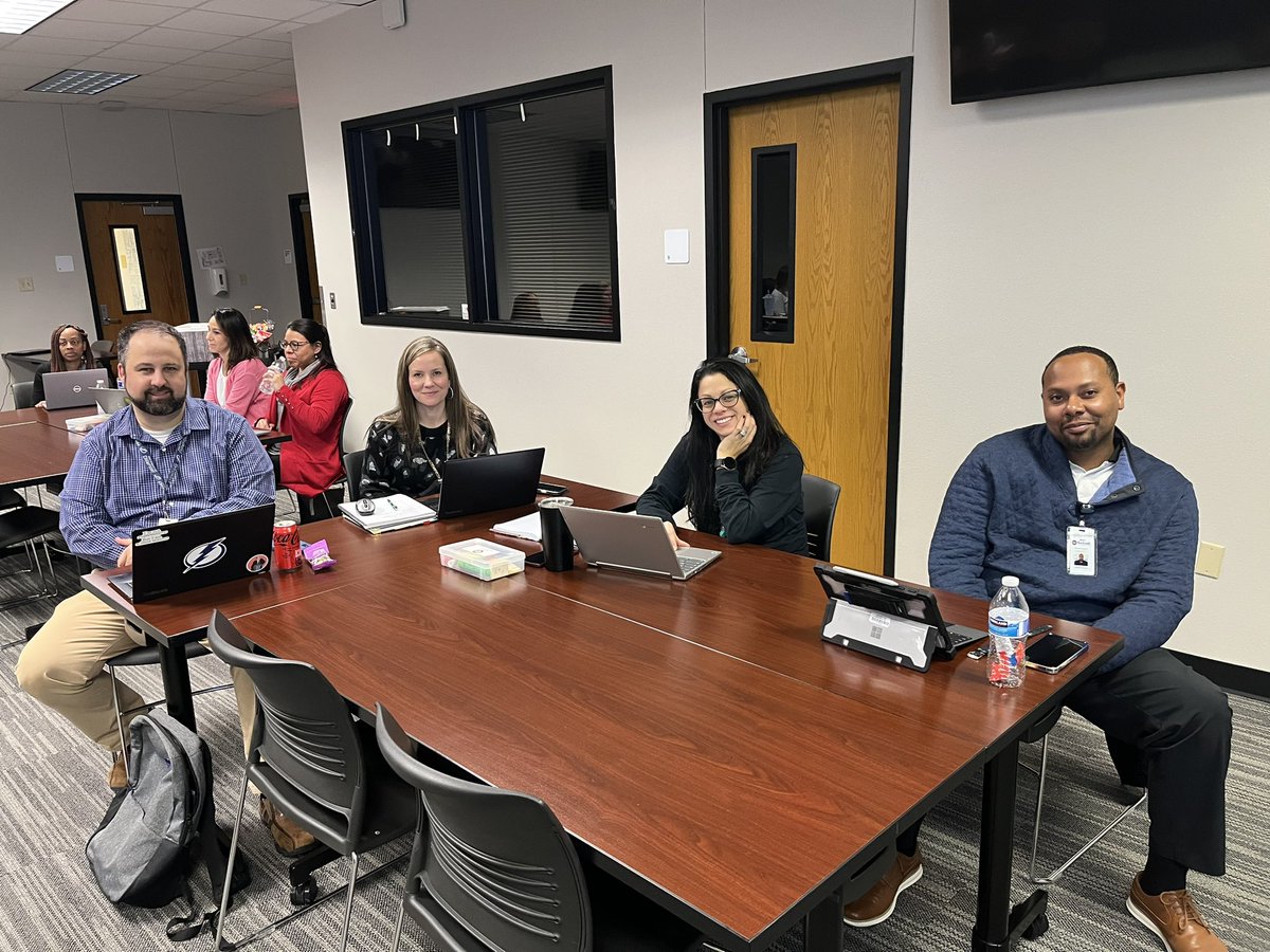 drmjohnston10's tweet photo. So much fun with our PK-12 Early Career Assistant Principals. I appreciate @megangist &amp; @marypruittpugh for being focused team members as we support @rockwallschools together! #WeLeadTX https://t.co/Ja9cjb3EsH