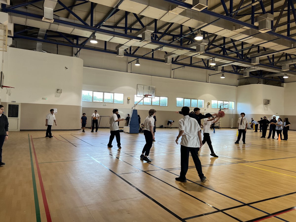 AIS_Sport's tweet photo. Yesterday our Sports Pillar arranged a basketball match Gr 10's vs. Gr 11'. What a great break-time activity!🏀
#AISSportsPillar #AISHPE https://t.co/F42PU1QLUe