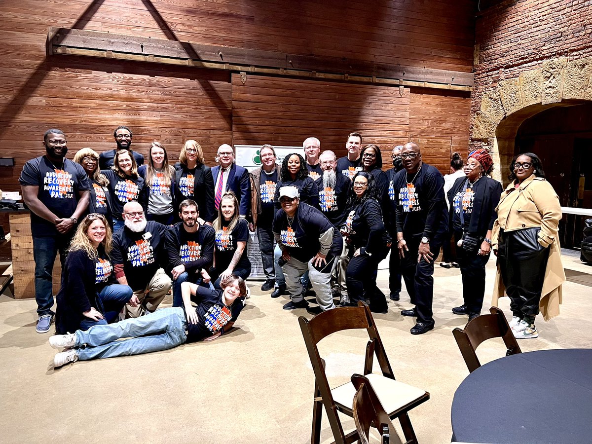 Recovery_GC4R's tweet photo. Team GC4R at ARAD 2023 - Recovery is Real 

#garecovers #arad2023 #gapol https://t.co/blg84dF4Jn