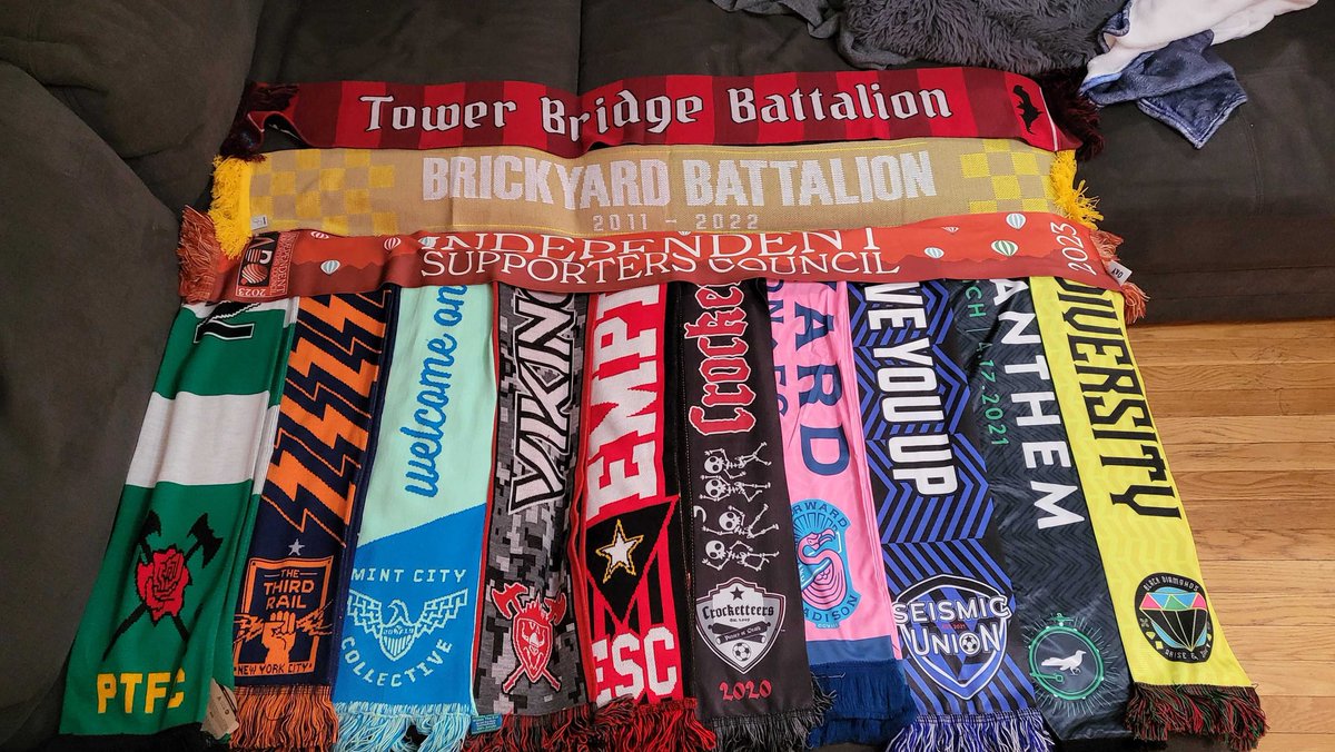 MidnightRiders's tweet photo. Scarves on scarves on scarves..
#ISCABQ trade window was crazy.
@timbersarmy, @ThirdRailSC, @MintCityColl, @VikingArmy_SC, @EmpireSC, @Crocketteers, @ForwardMSNFC (@fwdflock), @SeismicUnion, @AustinAnthem, @blackdiamondsnm, #ISCABQ @ISCSupporters, @The_BYB, and @Sac_Battalion. https://t.co/qZ5dIF5L6F