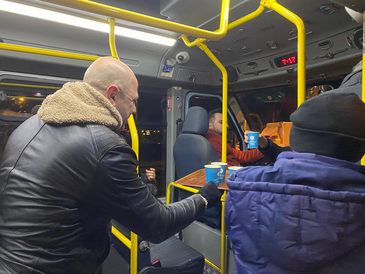 ErcanKonak75's tweet image. #yeter
#yeterbe
#yetersözmilletin
Sokağa çıkıp…
Milletin yüzüne bakamayacak durumda olanlara sesleniyorum…
#yeter
#geliyorgelmekteolan
#daimasevgikazanacak
@kilicdarogluk 
@BskAliKilic