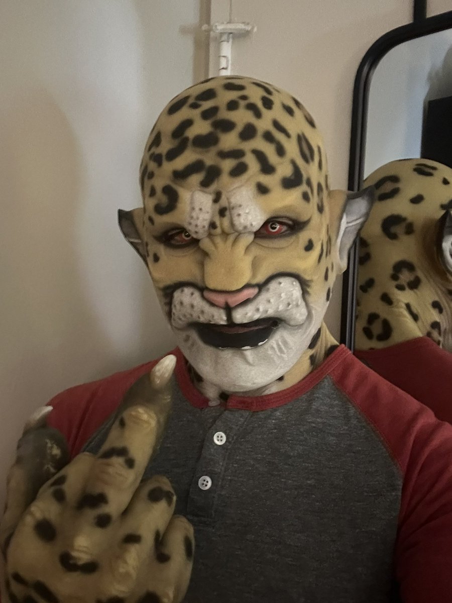 Clyde the Rubber Creature (@rubberleopard) on Twitter photo 