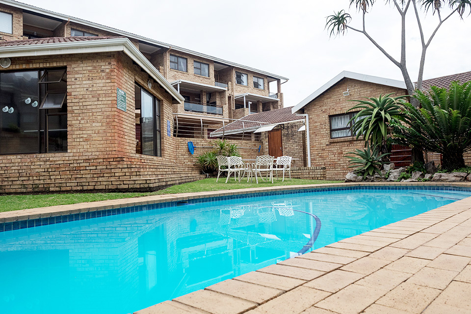 ZestHolidaysSA's tweet photo. Go ahead, spoil yourself with a coastal getaway you deserve it https://t.co/VIlQx7d7AT
#kznsouthcoast #selfcatering #selfcateringaccommodation #selfcateringholiday #selfcateringaccomodation #selfcateringapartments #selfcateringcottage #selfcateringcottages #staythatway https://t.co/QUWdLe0ia2