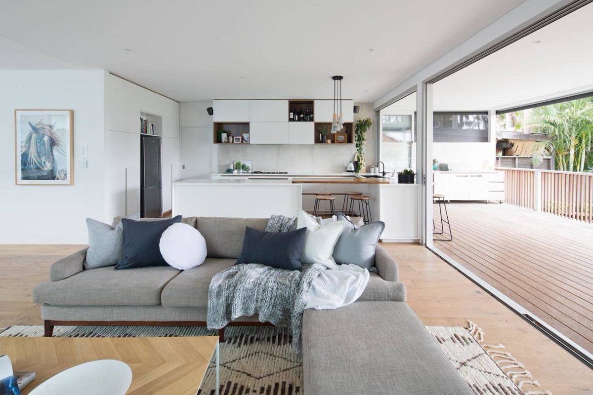 HomeAdore's tweet photo. Collaroy Home by Paul Brough

https://t.co/bTheTfl4h4 

#decor #interiordesign #home #architecture https://t.co/ae4Y2C3AjE