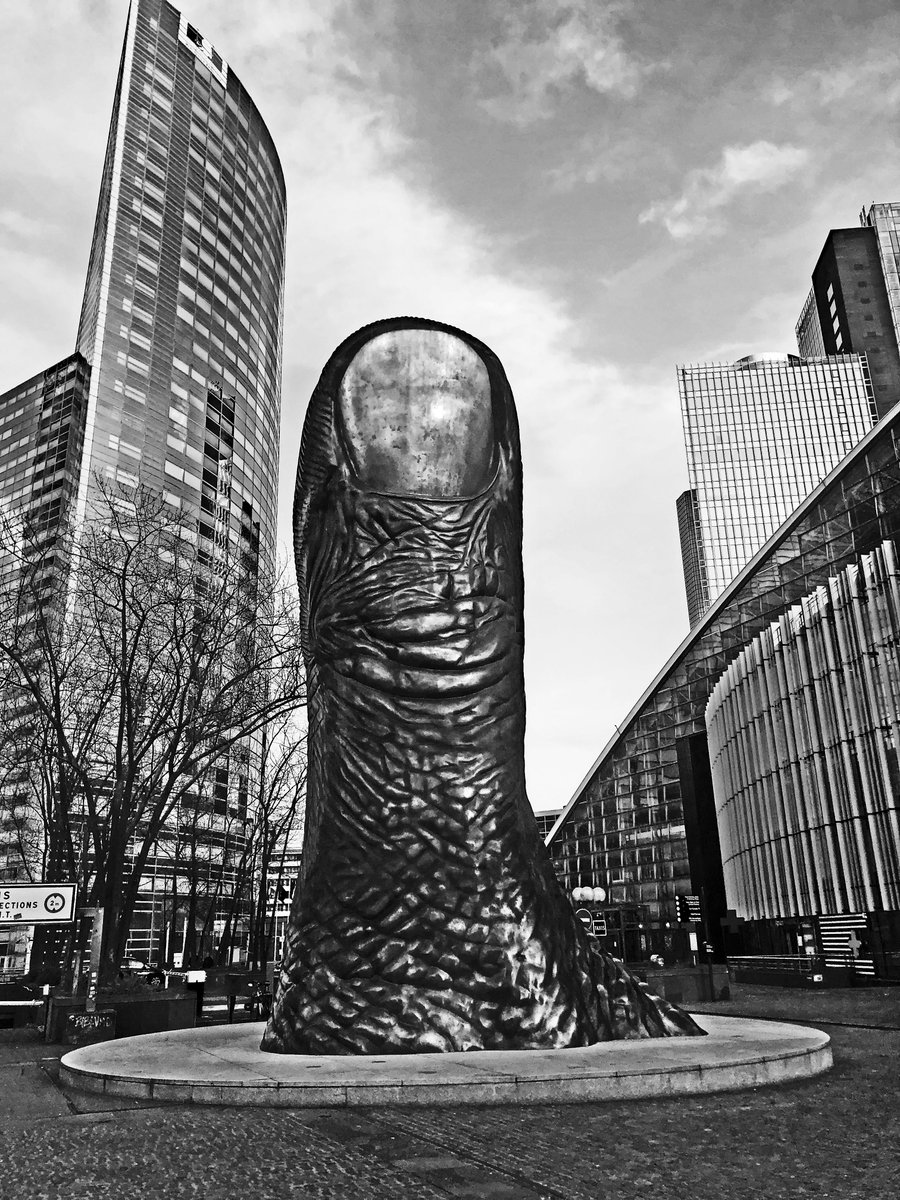 PhilippeMarty9's tweet photo. Le Pouce de César.
Métro : La Défense - Grande Arche
https://t.co/IoeP7Y6BoU 😉
#paris #ladefense #parisladefense #grandearchedeladefense #photo #poucedecesar #france #photography #vivreparis #igersparis #igparis #incredible_bnw #jaimeparis #parisjetaime #parisian #parisienne https://t.co/V5QhckHIEa