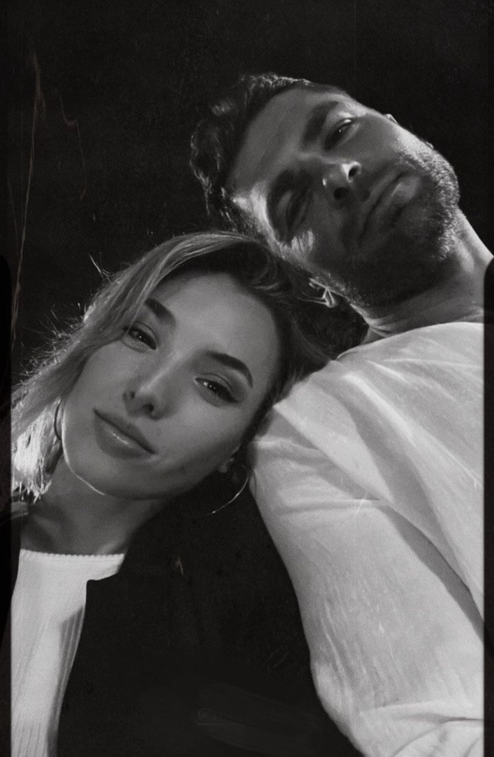 Eyes tired but happy 🖤
#sudmer