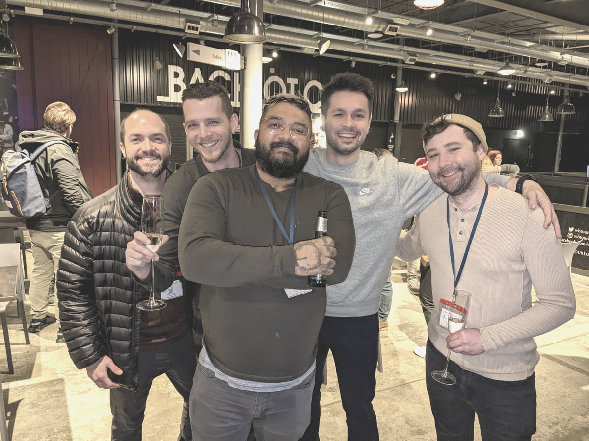 AndyReloads tweet media