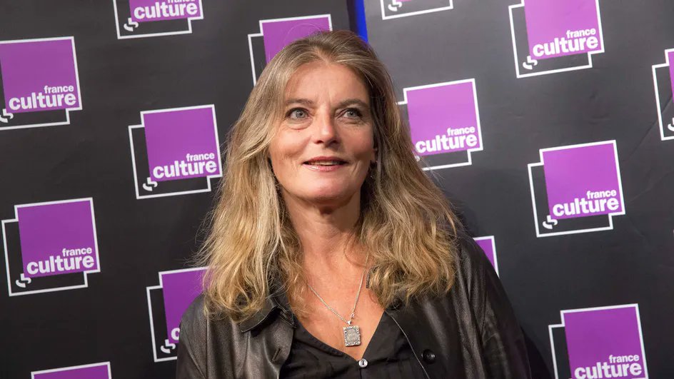 lachaineaudio's tweet photo. Ce que nous dit la démission de Sandrine Treiner à @FranceCulture : Que la culture des chiffres, de l'audience brute, conduit hélas très souvent, à se désintéresser tant aux publics qu'aux conditions de travail de ceux qui réalisent au quotidien ces programmes #audio, fortement https://t.co/NszL2vNf94
