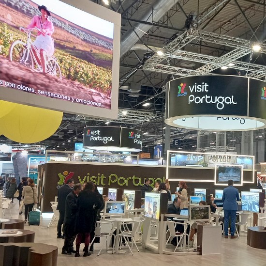 Infra_PT's tweet photo. A IP Património esteve presente na Feira Internacional de Turismo de Madrid - FITUR 2023, onde realizou várias ações promocionais da Rede de Ecopistas nacional.

Conheça as nossas Ecopistas em: https://t.co/2sU0TuBjiD

#ecopistas
#mobilidade
#bicicleta https://t.co/oJwTmI7M99