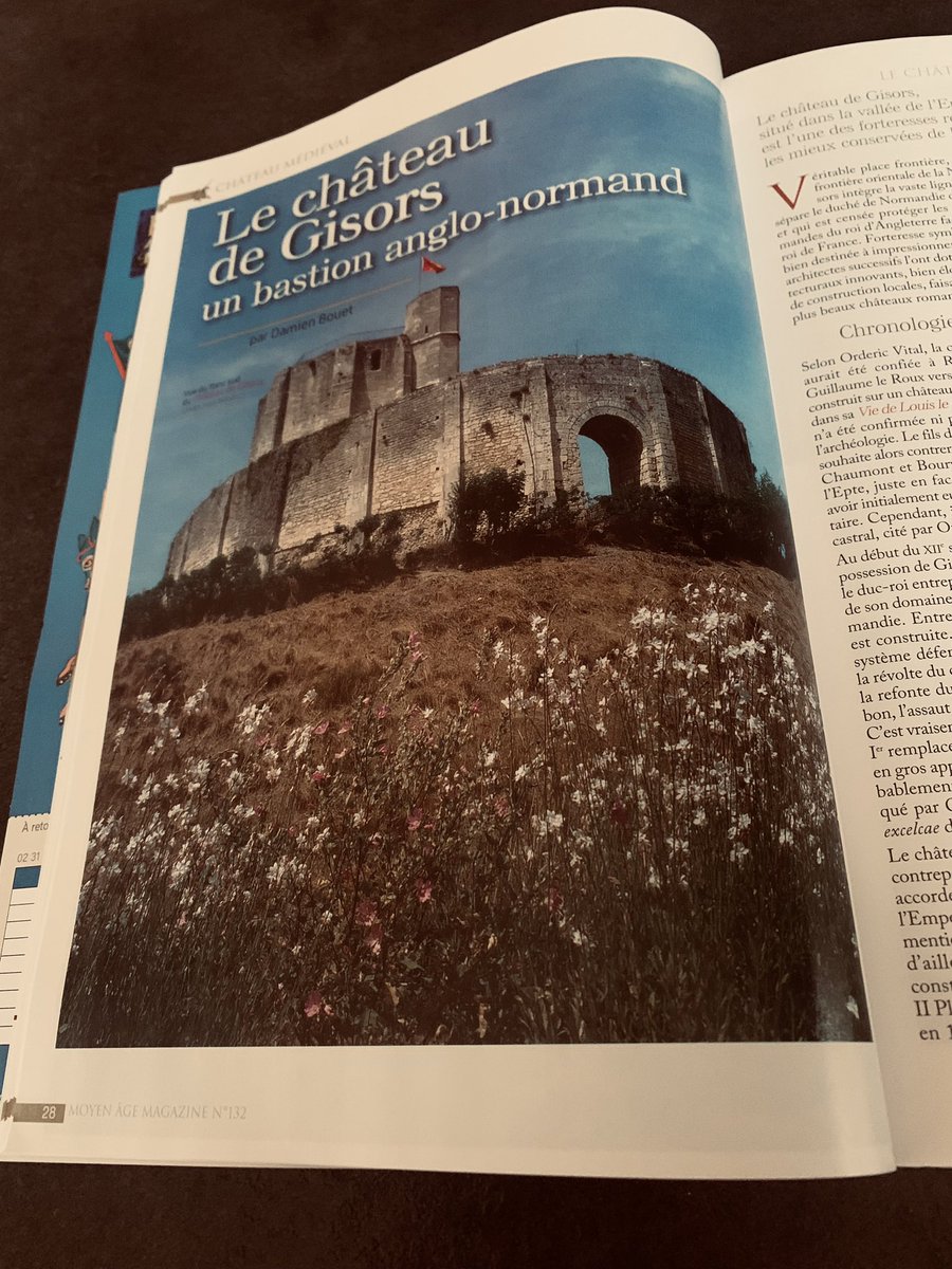 Retrouvez l’histoire du Château de Gisors dans Moyen Âge magazine.
On adore ! ❤️
<a href="/GisorsOfficiel/">Ville de Gisors</a>  <a href="/Jose_CERQUEIRA_/">José CERQUEIRA</a>  <a href="/AlexRassaert/">Alexandre Rassaërt</a>  #gisorsjadore <a href="/RegionNormandie/">Région Normandie</a>