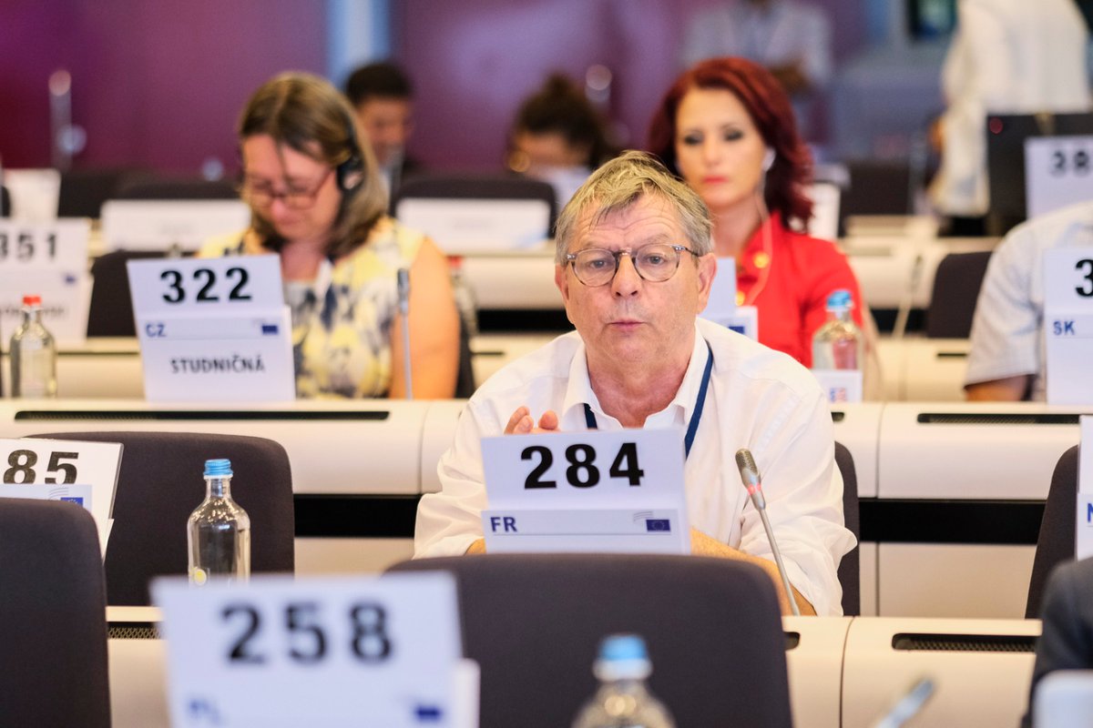 'We could lead on technology, but there's a lack of ambition when it comes to our geostrategic vision, and it diminishes our credibility on the global stage. We have plenty of issues and we need the will to tackle them'

<a href="/christophequare/">christophe quarez</a> #EESCplenary debate with <a href="/EP_President/">Roberta Metsola</a>