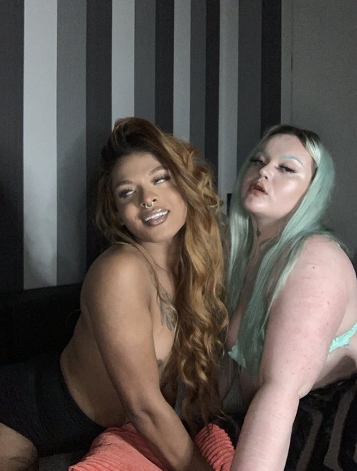 Throwback with @MissMambaX https://t.co/B0aPNvlVsZ<a class="tags" target="_blank" title="On Twitter" href="/?out=eyJ0eXAiOiJKV1QiLCJhbGciOiJIUzUxMiJ9.eyJpYXQiOjE3MjMzOTUzMDcsImlzcyI6InR3cG9ybnN0YXJzLmNvbSIsIm5iZiI6MTcyMzM5NTMwNywiZXhwIjoxNzU0OTMxMzA3LCJyZWRpcmVjdF91cmwiOiJodHRwczovL3R3aXR0ZXIuY29tL01pc3NNYW1iYVgifQ.OWkpukOxSLbAmK-k1dH9hdHrKVihGDQZlTjUD6fwTOg2OIyAb8BfUGDwHYoGzTlwVdE7bGlOtPSKAghay5hvlA">@MissMambaX</a><a href="/tag/tgirl"class="tags"><span>#tgirl</span></a><a href="/tag/transgirl"class="tags"><span>#transgirl</span></a><a href="/tag/sw"class="tags"><span>#sw</span></a><a href="/tag/transandproud"class="tags"><span>#transandproud</span></a>