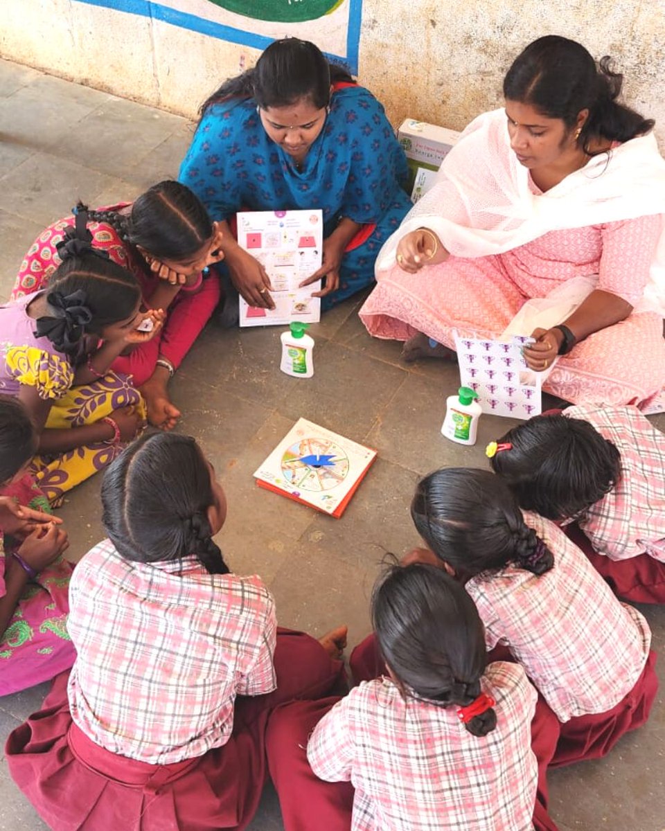 Total Health's Aarogya Rakshak team conducted hygiene awareness drives and menstrual hygiene sessions on #NationalGirlChildDay and #InternationalDayofEducation in Amrabad. @banegaswasthind #ngo #philanthropy #Hygiene