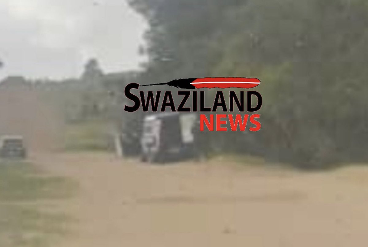 DEVELOPING STORY:After grabbing freedom fighter Mlandvo Khumalo’s body,police were photographed by the public next to Ngwane Park cemetery on Wednesday where they secretly buried him.Police Chief told the family that King Mswati don’t want to see Khumalo buried like a hero.