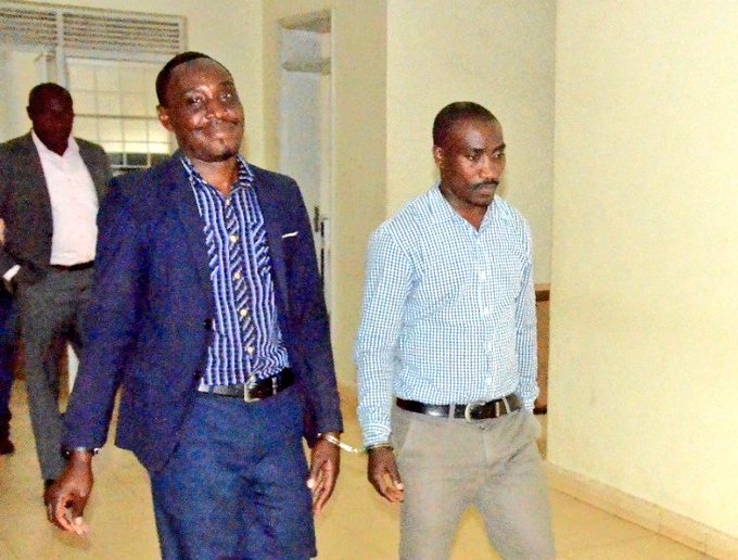 MbahoJoshua's tweet photo. Punishing the corrupt is a vital component of any effective anti-corruption effort. That's why it's important to expose any corrupt official to the public so that the rest can check their ways.
@AntiGraft_SH

#ExposeTheCorrupt 
#CorruptionIsWinnable https://t.co/jD9OF49YDB