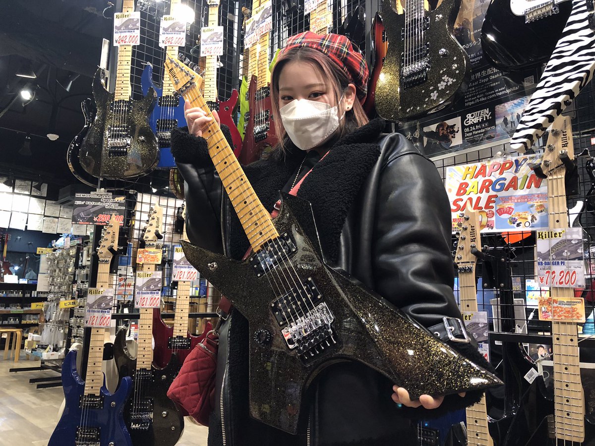espcustomshop's tweet image. 【㊗️納品🎉】Killer KG-Exploder Left-Hand GB納品致しました！

大変長らく、お待たせ致しました！超カッコイイギターと遂にご対面！
テンション爆上げで、ワクワクが止まりませんね🤘
調整無料ですので気になった事が有れば気軽にお越し下さい！
ありがとうございました🤗

#killerguitars #Exploder