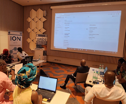 B_uAmari's tweet photo. Atelier et échanges entre pairs sur les Nouvelles Substances Psychotropes au🇳🇪 .
Exercices de groupe et restitution sur l’utilisation de IONICS au menu du Jour 2.
🙏🇺🇸 pour son soutien a @INCB_GRIDS et 🙏a @UNODC_Nigeria #OCWAR-T #NPS
@INCB_OPIOIDS @INCB_ION @INCB_PPP https://t.co/z057BUROAf