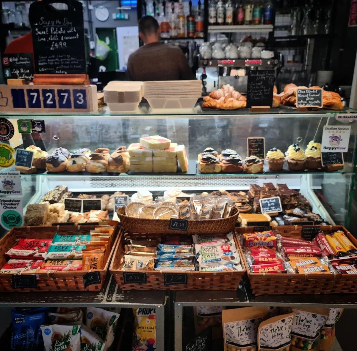 The So SO show tweet media