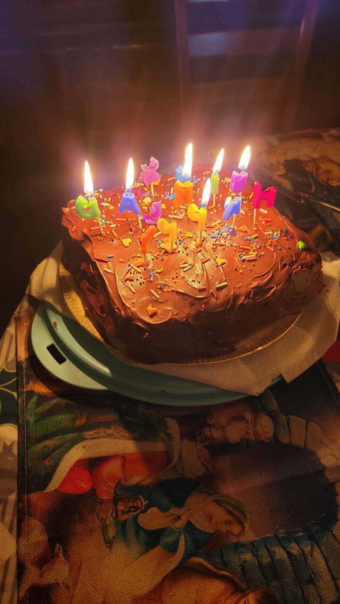 stephenmchugh's tweet photo. My Birthday  cake was Delicious. https://t.co/qvcYaYoKJ8