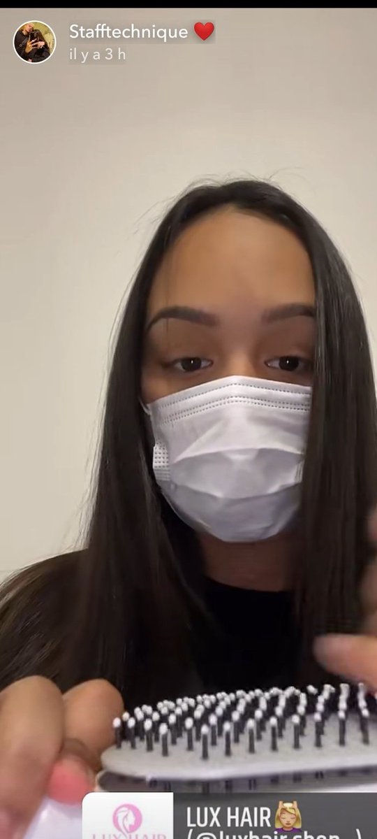 collectifsai's tweet image. #Stafftechnique a sans doute oublié qu&apos;il n&apos;était pas recommandé de faire la promotion d&apos;un site sans les mentions légales obligatoires.
Un signalement a été fait sur @SignalConso 

Nous espérons que l&apos;entreprise mettra à jour son site web rapidement 
#influvoleurs #booba #Rap