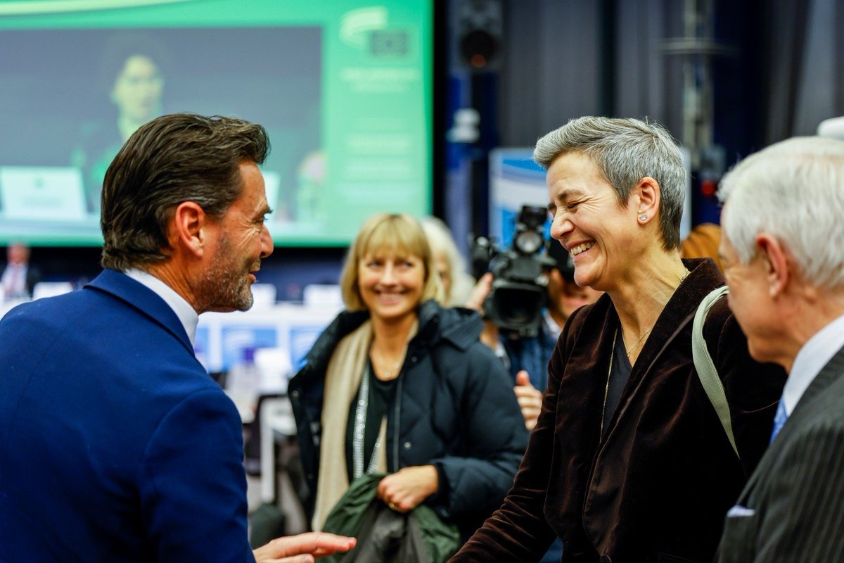 StefanoMalliaEU's tweet image. The #SingleMarket is the greatest achievement of the EU. We must work hard to preserve it. 

▶️We don't need more legislation, but what we need is effective implementation.

Interesting discussion with Executive VP of @EU_Commission @vestager at #EESCPlenary 

#SingleMarket30